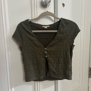 American eagle Button front split hem tee